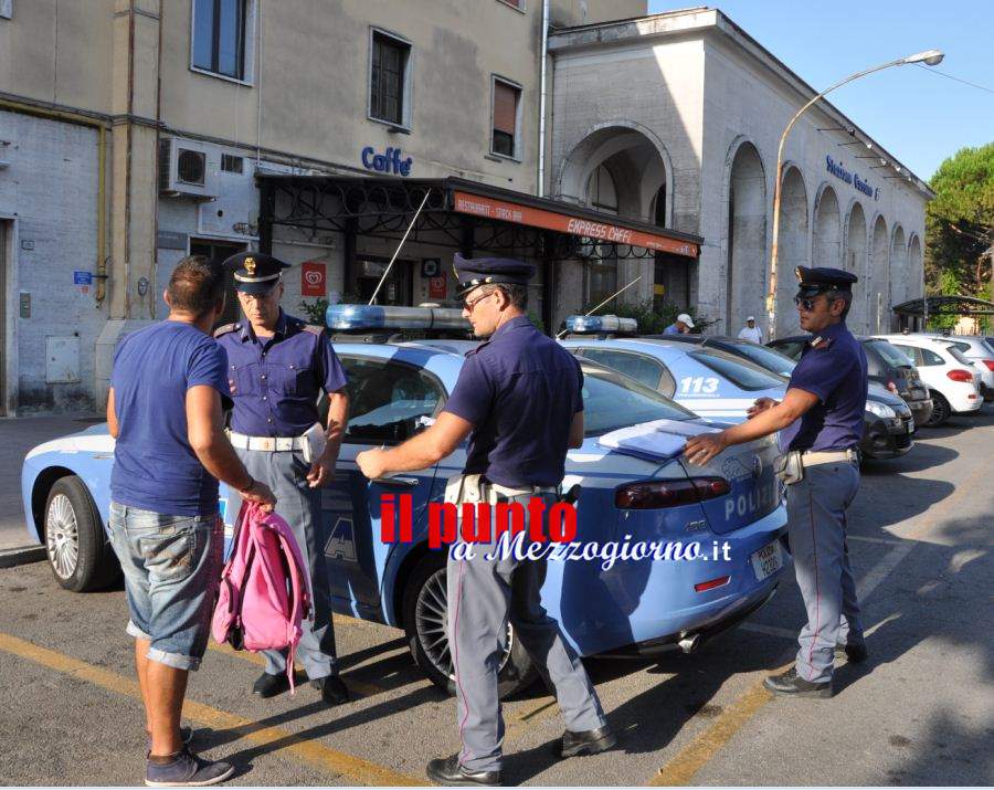 I controlli della polizia alla stazione ferroviaria di Cassino abbattono le denunce di furti al mercato