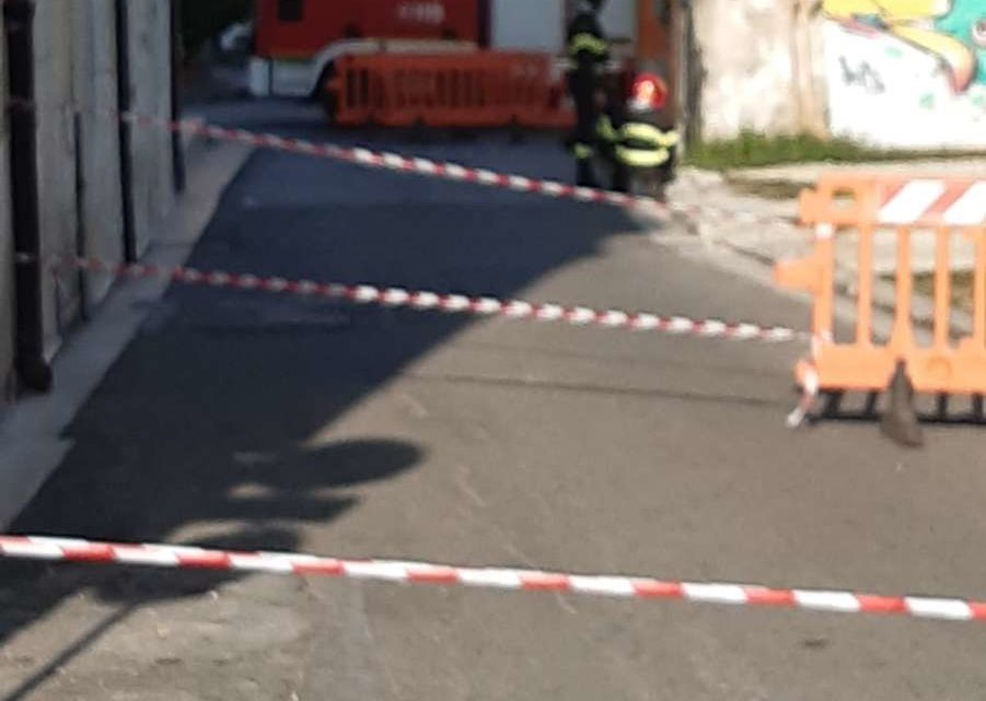 Fuga di gas in centro a Pontecorvo, evacuato il Comune e il liceo