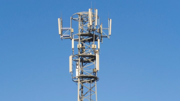 Il sindaco sospende i lavori per l’installazione di un’antenna per radiocomunicazioni