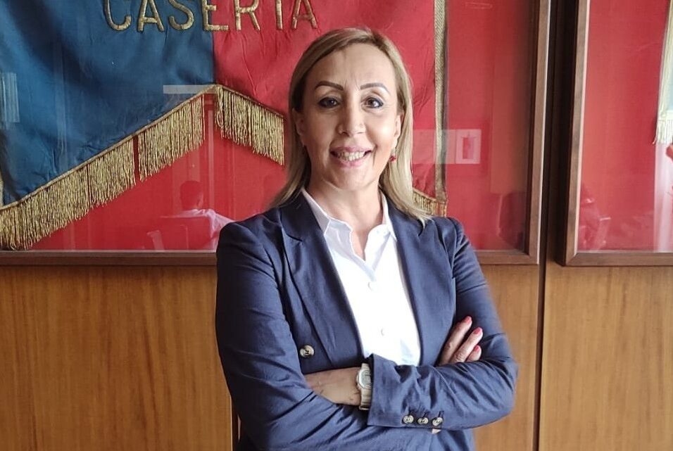 Lutto a Caserta, è scomparsa la consigliera comunale Daniela Dello Buono