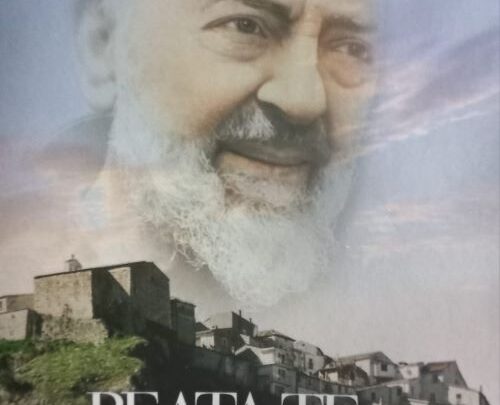 “Beata te Pietrelcina” il volume su San Pio con le foto di Alberto Ceccon