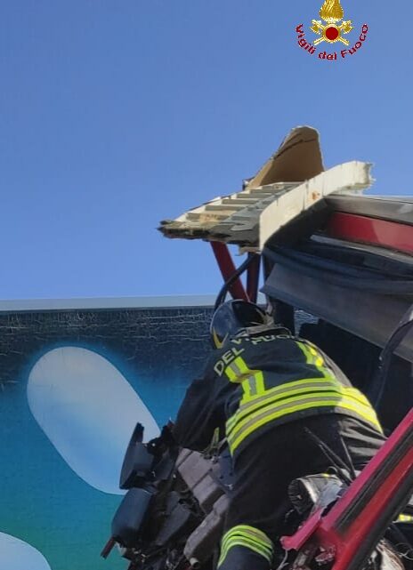 Scontro tra tir e bus in autostrada tra San Vittore e Caianello, muore autista 59enne